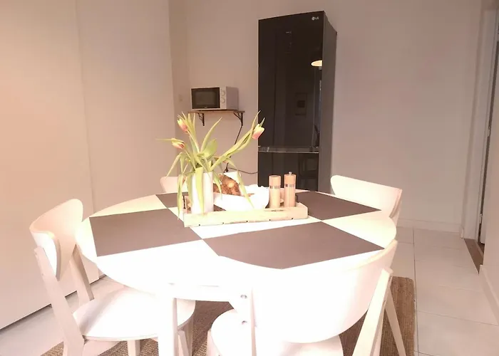 Outdoor New Blizko Centra Apartament *